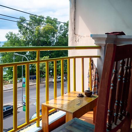 Island View Hostel Сиануквиль Экстерьер фото
